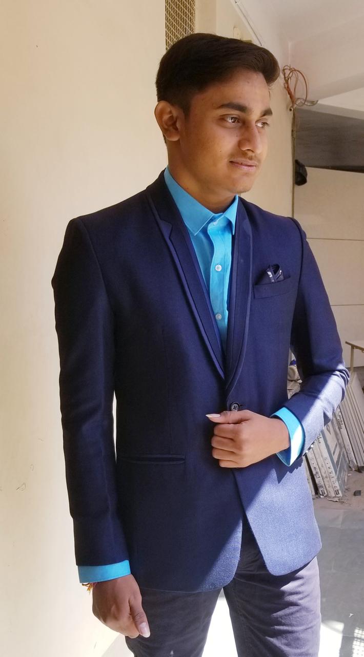 Professional portrait of Harshil Kyada